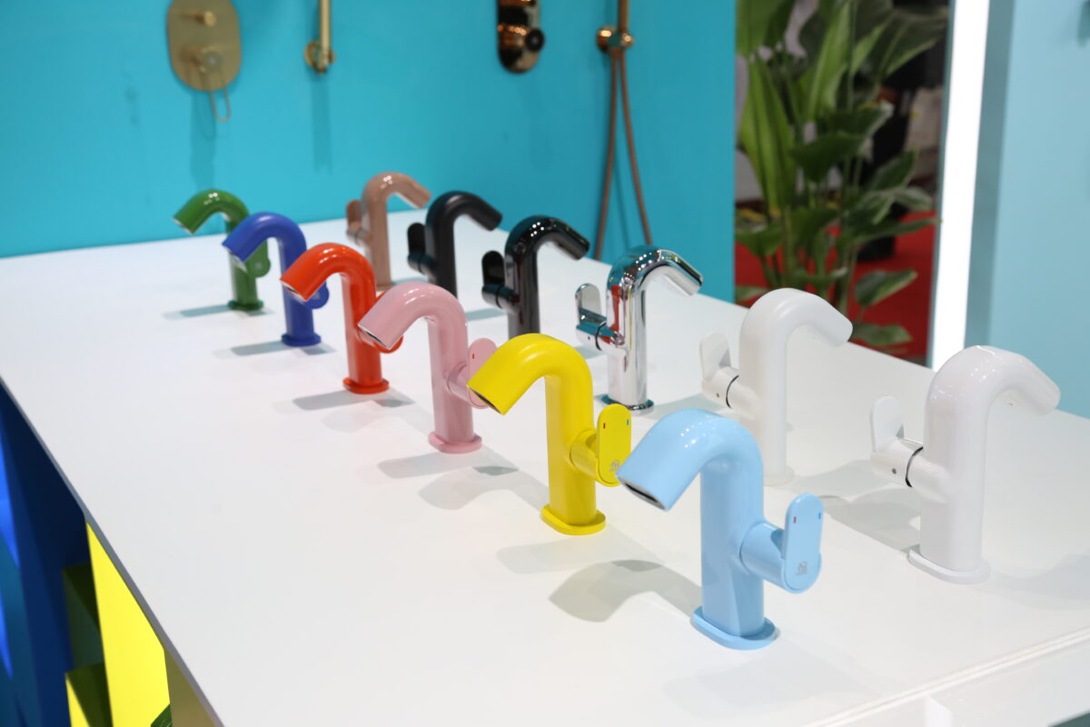 Vibrant Morandi and dopamine colored faucets in Homeshow's product lineup at KBC 2025
